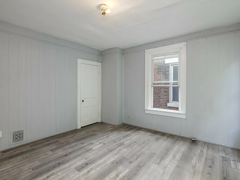 2409-2417 W. Clifton Ave — Photo 7