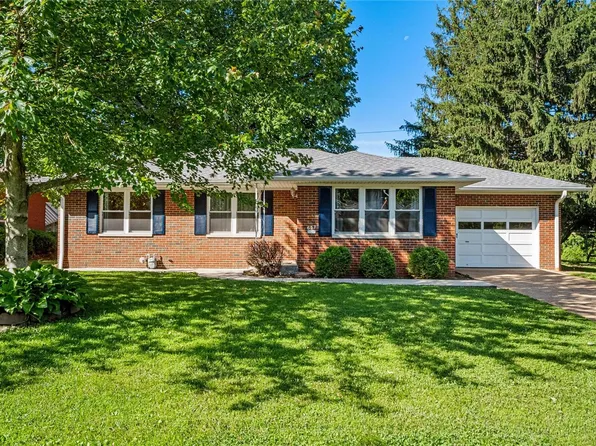 637 Giffhorn St, Columbia, IL 62236