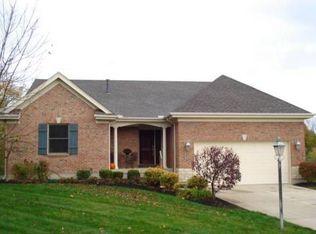 3992 Shadowleaf Dr, Bellbrook, OH 45305