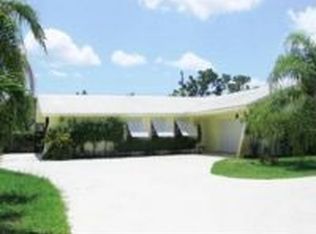 19270 Country Club Dr, Jupiter, FL 33469