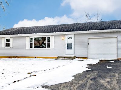 1509 W Pine St, Holiday Hills, IL, 60051