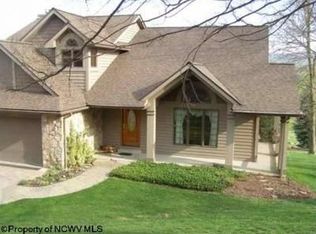 3800 Swallowtail Dr, Morgantown, WV 26508