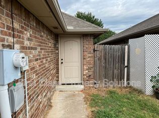 129 Ashley Dr, Edmond, OK 73003