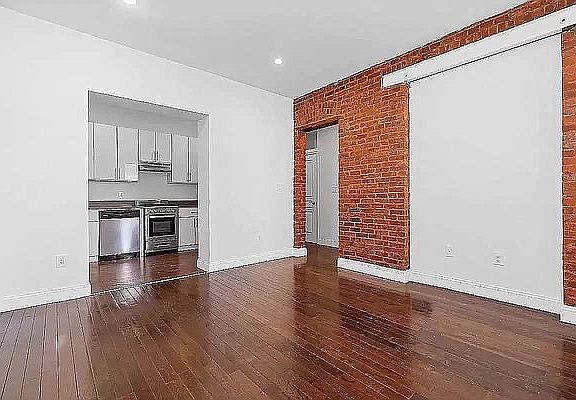 2nd image of 285 Saint Nicholas Ave #68