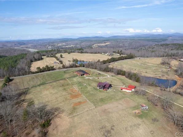 3913 Woodland Church Rd, Buckingham, VA 23921