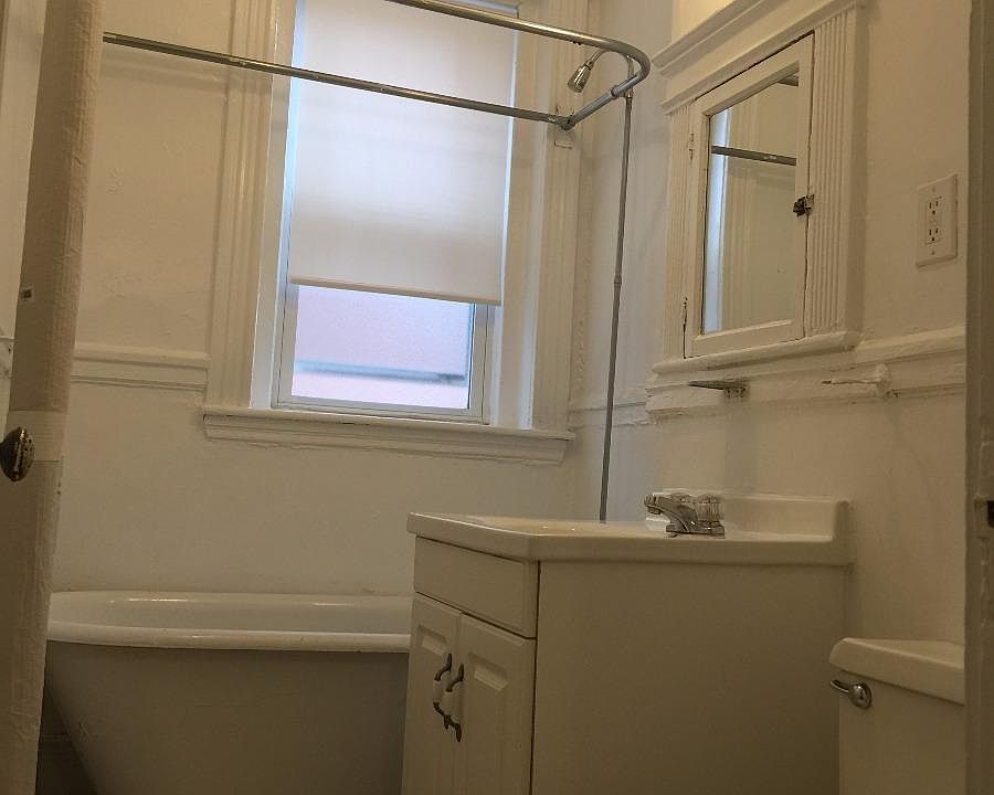 2nd image of 116 Warren St #N12