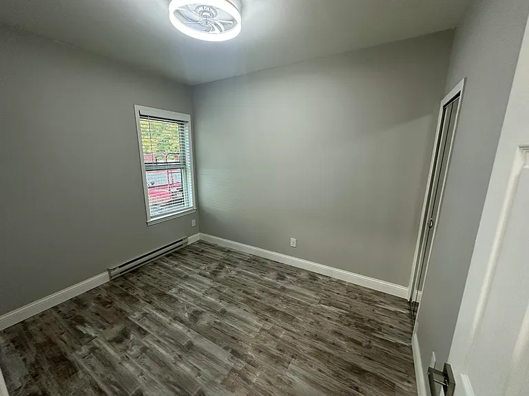 17161 Telegraph Rd — Photo 6