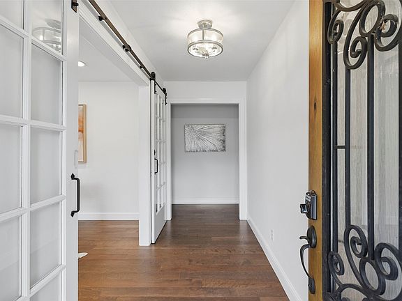 4th image of 5809 Waltham Ave