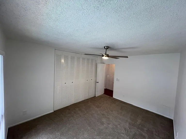 524 E Cedar Ave — Photo 8