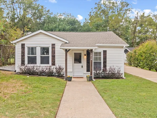 1414 Galloway St, Columbia, TN 38401