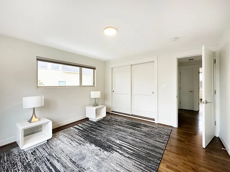3803 Carr Pl N — Photo 7