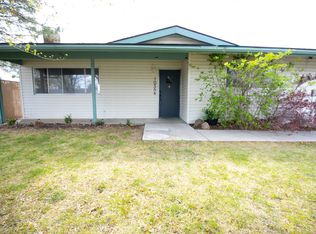 10556 Wright Ave, Klamath Falls, OR 97603