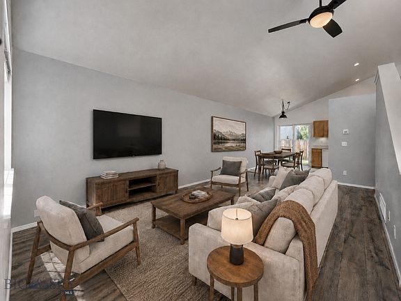 5th image of 2607 Snapdragon St