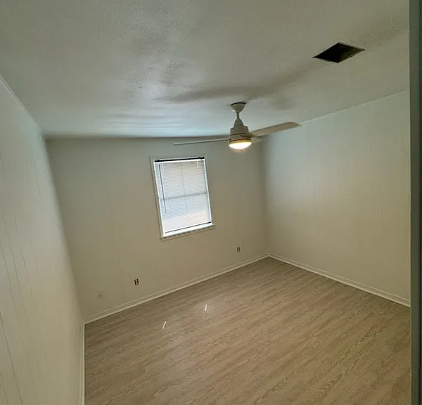 103 Brentwood Dr #103 — Photo 18