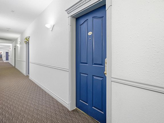 4th image of 10511 42nd Ave NW #124