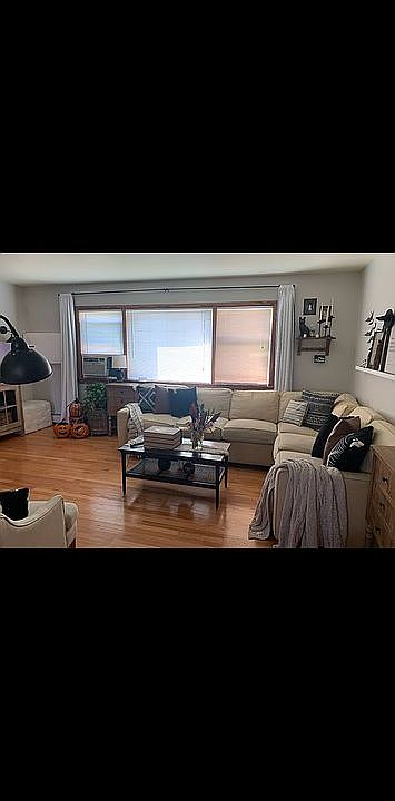 1st image of 10225 Chestnut Ave