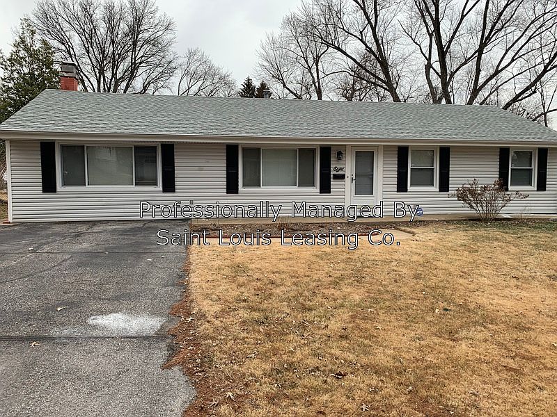 1st image of 8 Shireford Ln