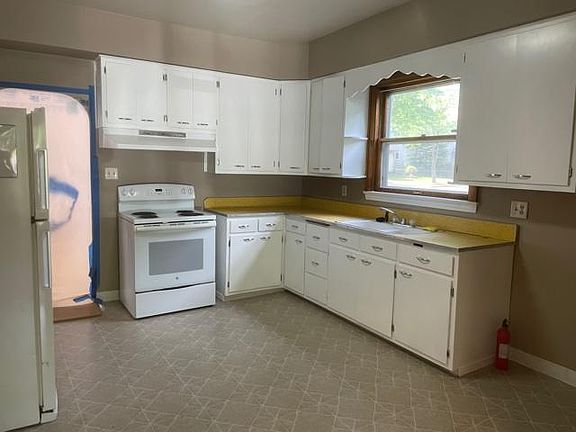 4th image of 1015 N 4th St #1