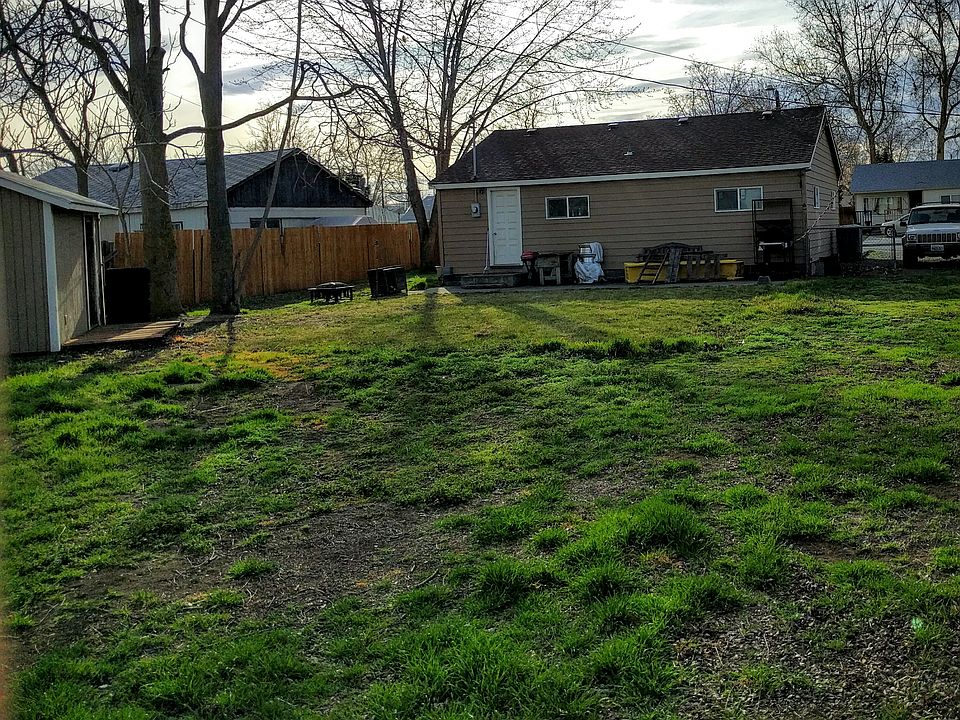 1st image of 1022 Willard Ave