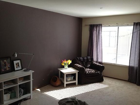 2nd image of 959 La Mesa Trl #C