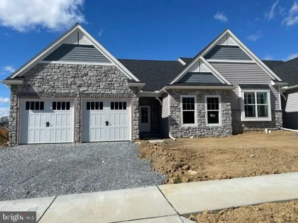 397 Autumn Harvest Ln #11, Lititz, PA 17543