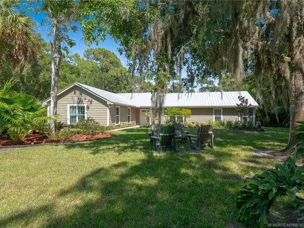 1979 SW Saint Andrews Dr, Palm City, FL 34990