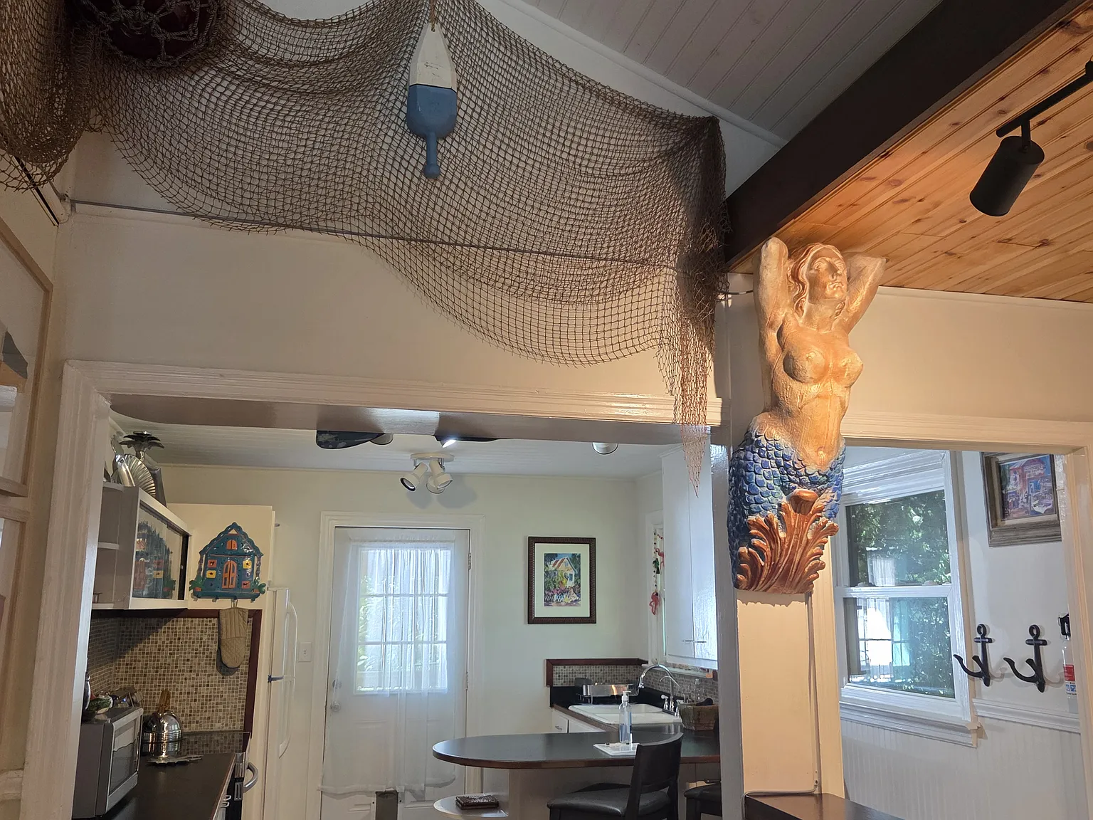 1 bed, 900 sqft, $1,500 — Photo 1