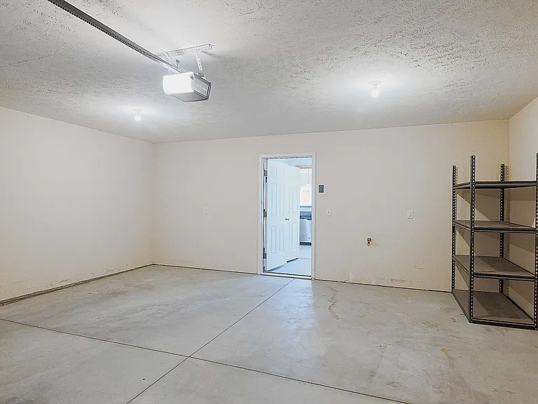 6141 Franciscan Dr — Photo 29