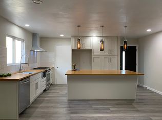 15881 Diamond St, Westminster, CA 92683