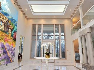 3 Queens Ct, Morristown, NJ 07960