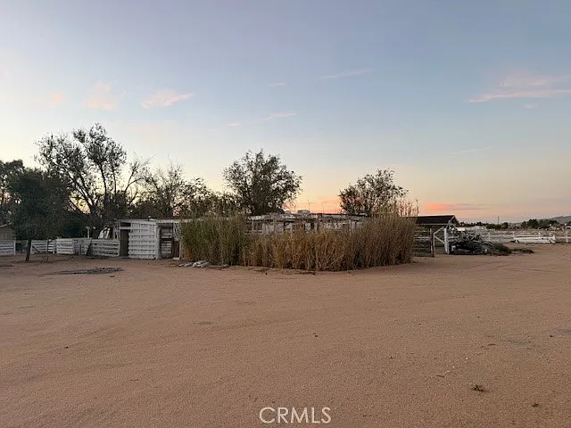 16100 Navajo Rd — Photo 6