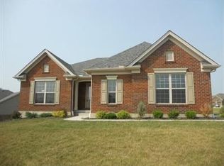 3103 Fiddlers Ridge Dr, Cincinnati, OH 45248