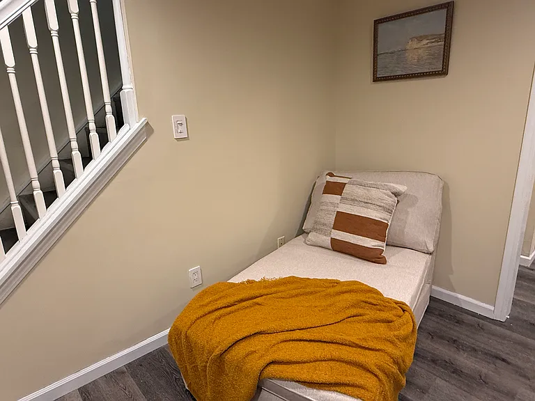 609 Auber Dr — Photo 10