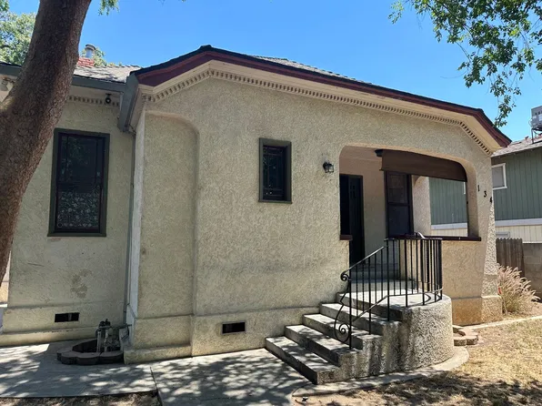 134 N College Ave, Fresno, CA 93701