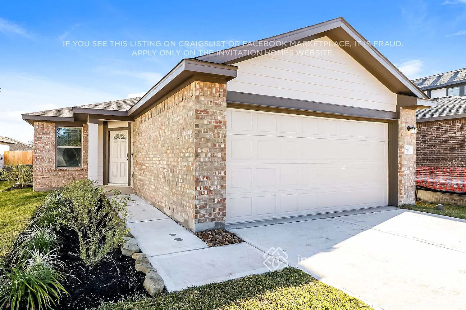 5719 Daphne Dr Montgomery, TX 77316 — Photo 2