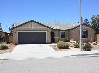 43145 33rd St E, Lancaster, CA 93535