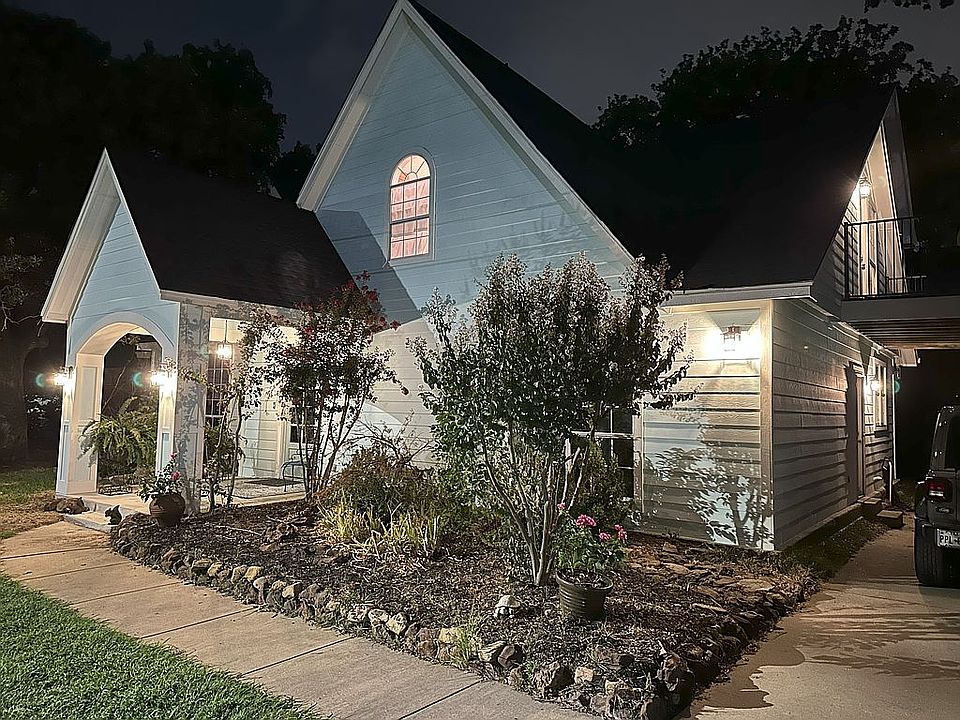 1st image of 1010 Delk Dr