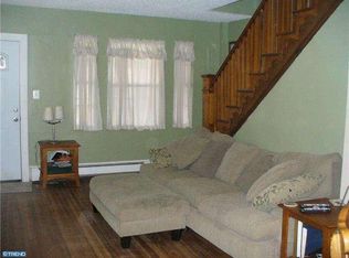 208 E Roland Rd, Brookhaven, PA 19015