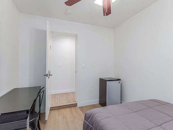 Bedroom #7
Full size bed with desk and mini fridge