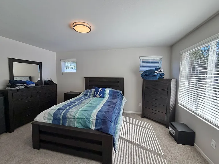 5738 Hawks Landing Pl NE — Photo 11
