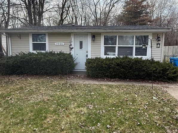3066 Greenlawn Ave