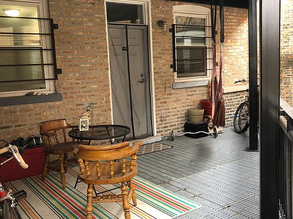4th image of 3950 N Avondale Ave APT 3