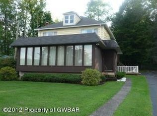 2639 Lakeside Dr, Harveys Lake, PA 18618