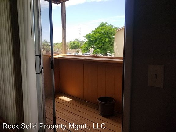 5th image of 3831 Montgomery Blvd NE APT 423