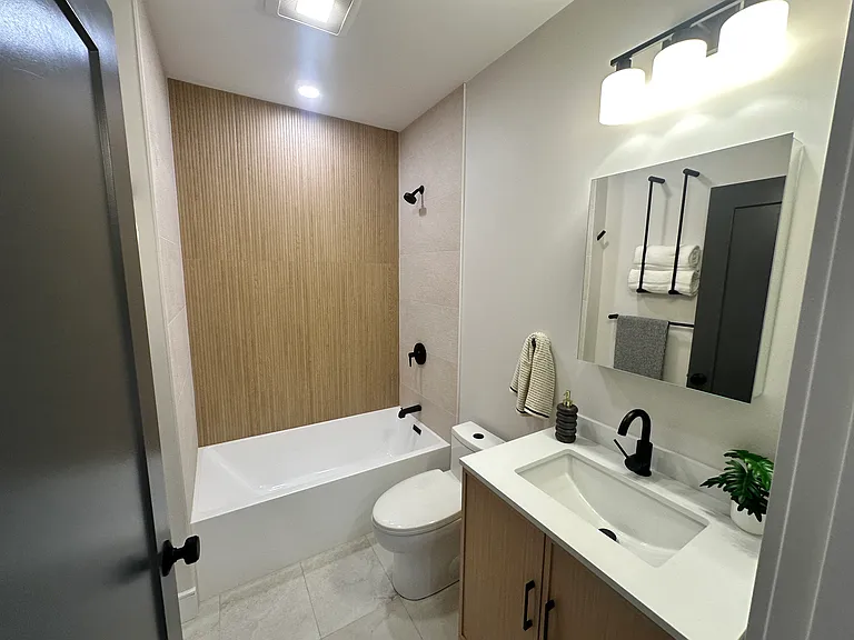 54 Dorset St #1 — Photo 6
