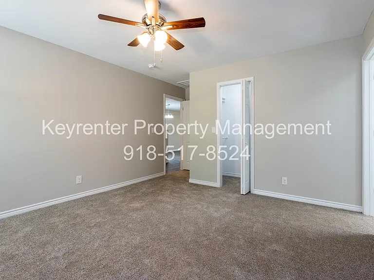 808 N Franklin Ave — Photo 33