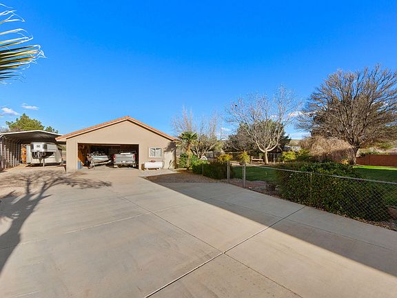 5th image of 3403 S Mulberry Dr