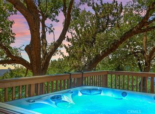 2461 Spring Oak Dr, Running Springs, CA 92382