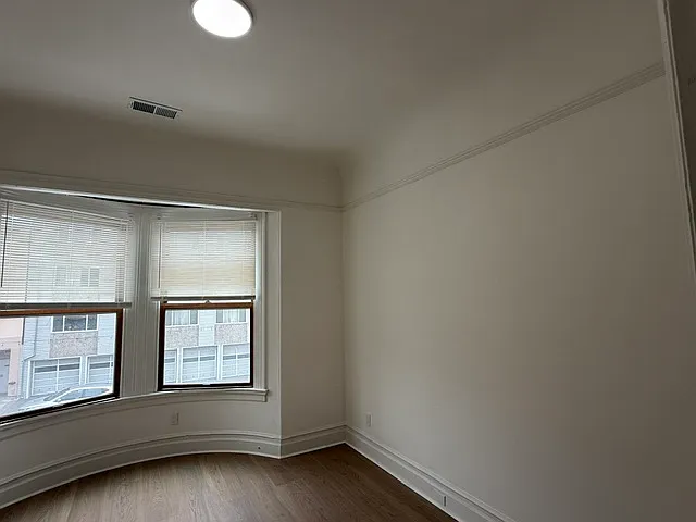 1034 Clement St — Photo 6