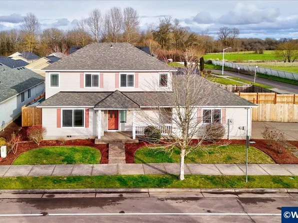 3846 Goldfish Farm Rd SE, Albany, OR 97322